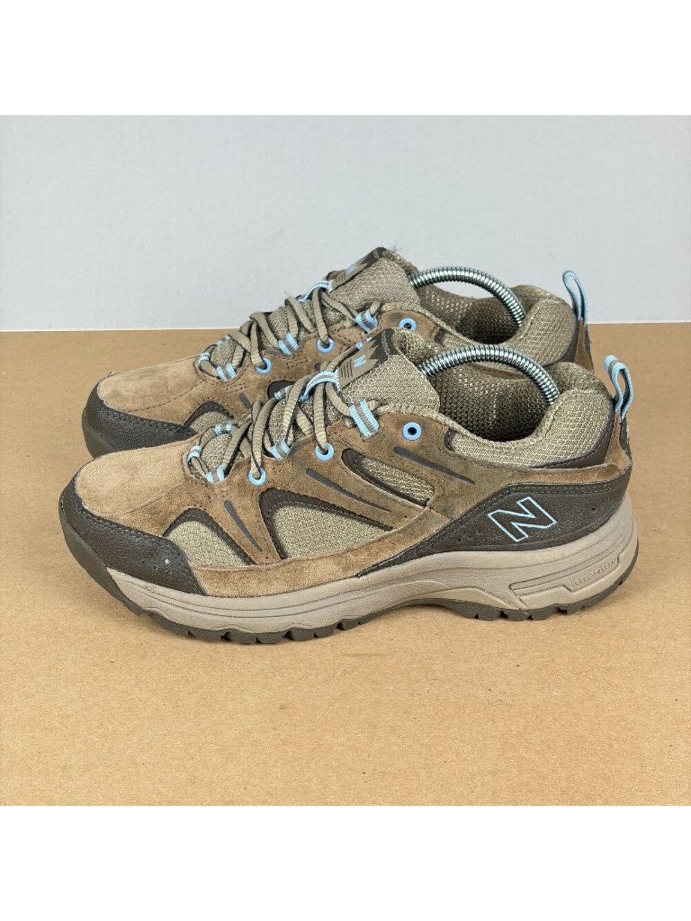 New Balance 759 Country Trail Hiking Shoes Womens 7.5 Tan Brown Low Top Lace Up
